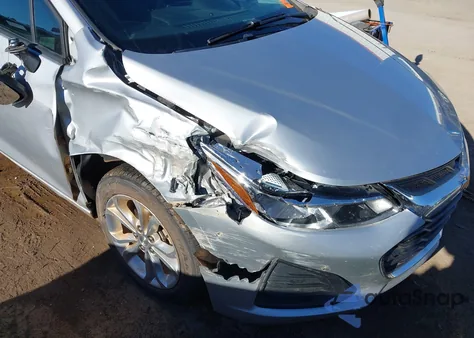 2019 Chevrolet Cruze Ls из США, поврежденный, VIN 1G1BC5SMXK7152111